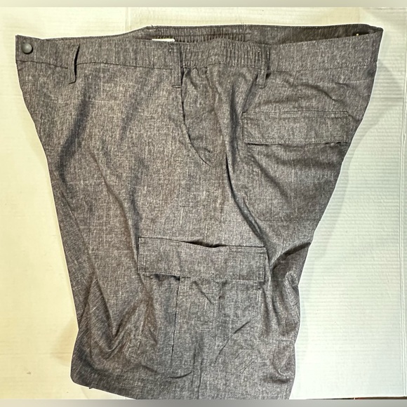 Lee Men's Big and Tall Performance Cargo Short, Grey Heathered, Size 50 Preowned - Picture 9 of 12